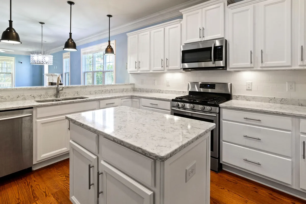 Filth & Squalor Cleanup in Vestavia Hills, AL