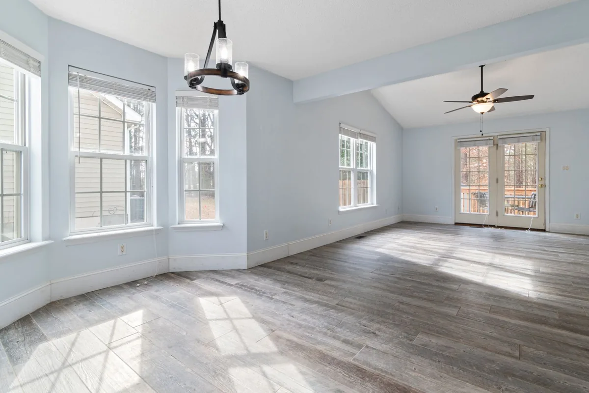 Clean, safe room after biohazard cleanup in Vestavia Hills, AL